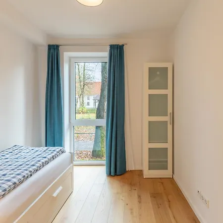 Theos Garten * هوسوم