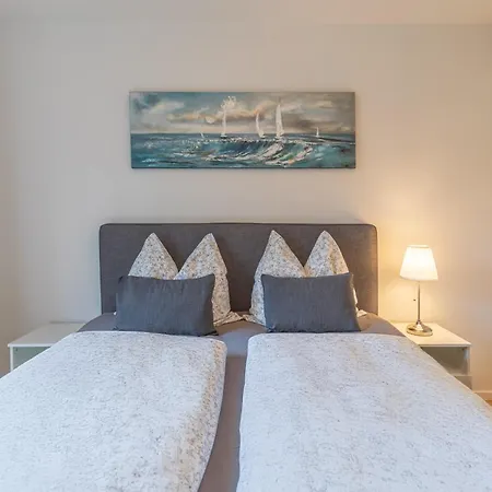 Theos Garten شقة هوسوم